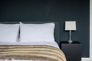 Bed- click for photo gallery